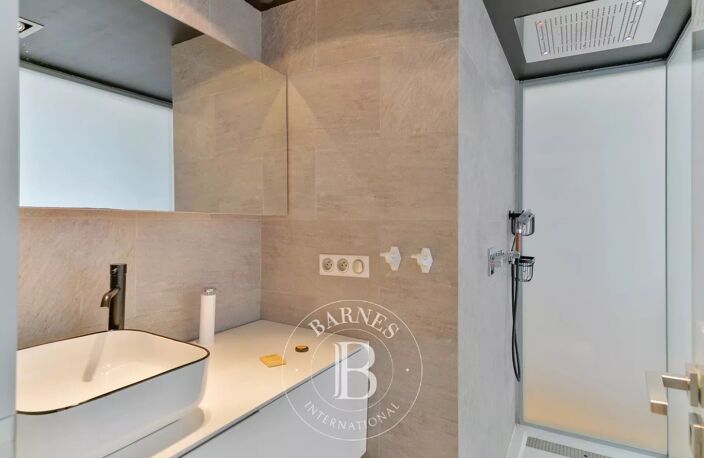 Lyon 2 - Jacobins - Appartement meublé et rénové de 72,03 m² - Balcon - 2 Chambres — photo 5