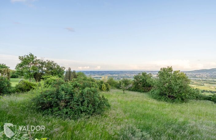 Terrain viabilisé avec vue dégagée dans un secteur privilégié — photo 3
