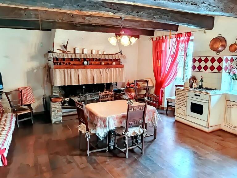 Maison et terrain — photo 1