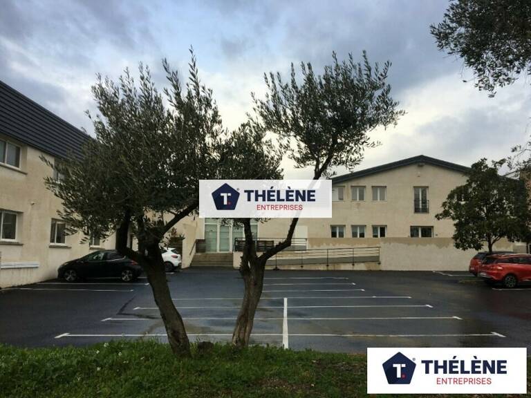 BUREAUX à LOUER — photo 1