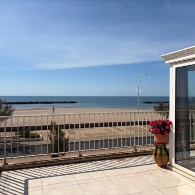Appartement 6 pièces 449900 €