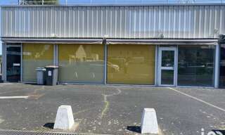 Commerce  76 m² à louer à Désertines (03630)