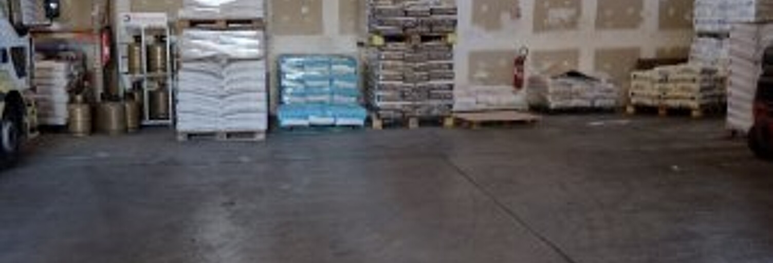 Commerce  520 m² à louer à Perpignan (66000)