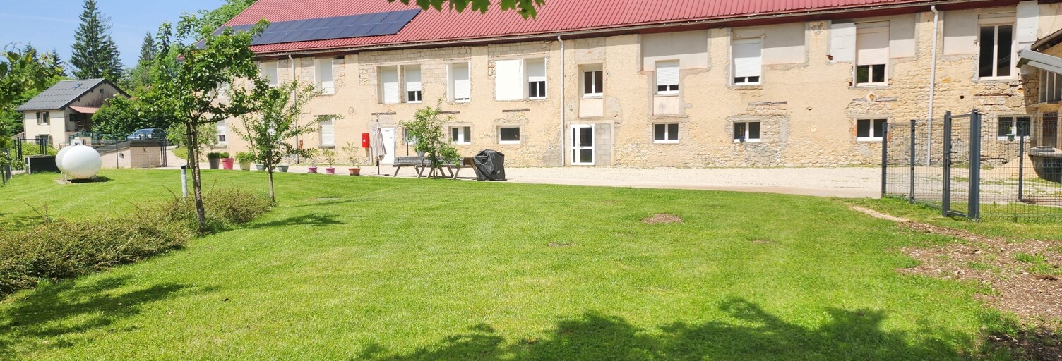 Divers 15 Pièces 891 m² à vendre à Foncine-le-Bas (39520)