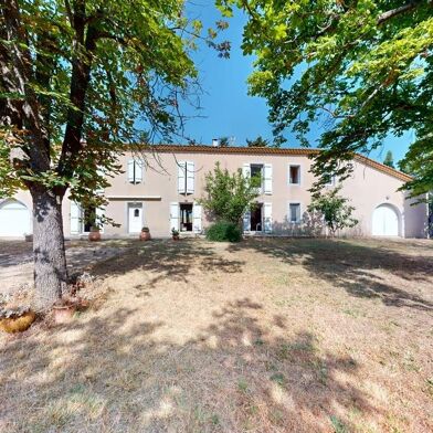 Maison 18 pièces 975000 €