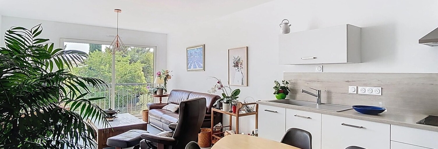 Appartement 3 Pièces 70 m² à vendre à Volx (04130)