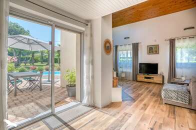 Maison 6 pièces 265500 €