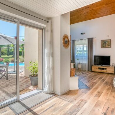 Maison 6 pièces 262400 €