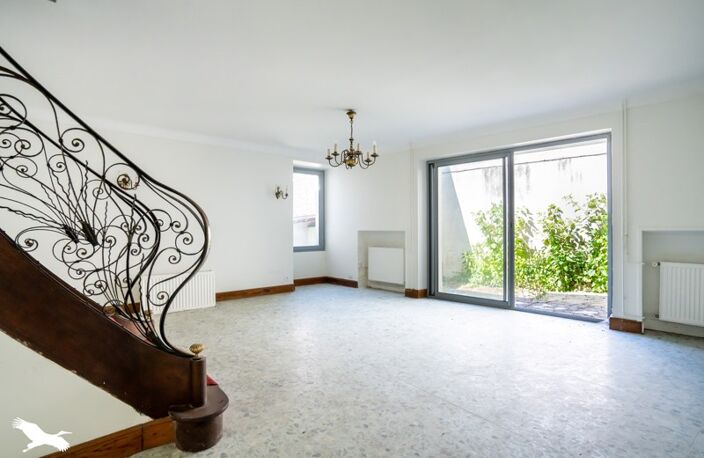 Maison de ville de 6 pièces principales — photo 2
