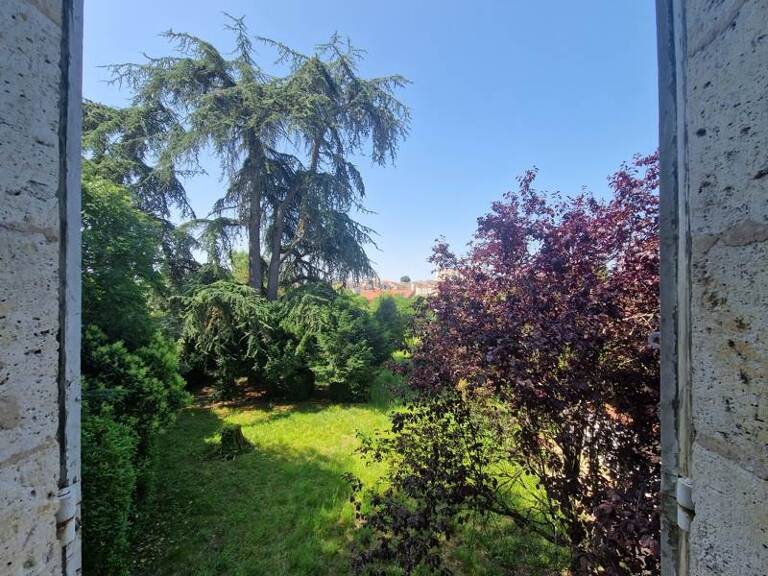 Maison en pierre de 8 pièces principales — photo 1