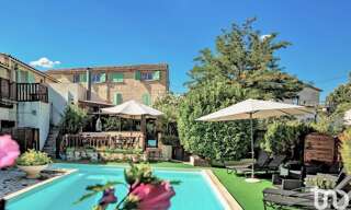 Commerce  542 m² à vendre à Uzès (30700)