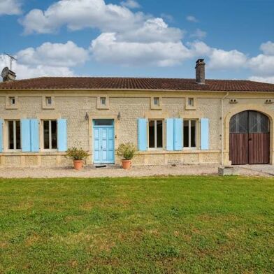 Maison 8 pièces 437808 €