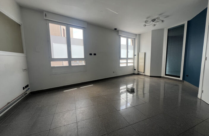 local professionnel centre Mornant — photo 5