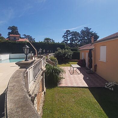 Maison 5 pièces 394000 €