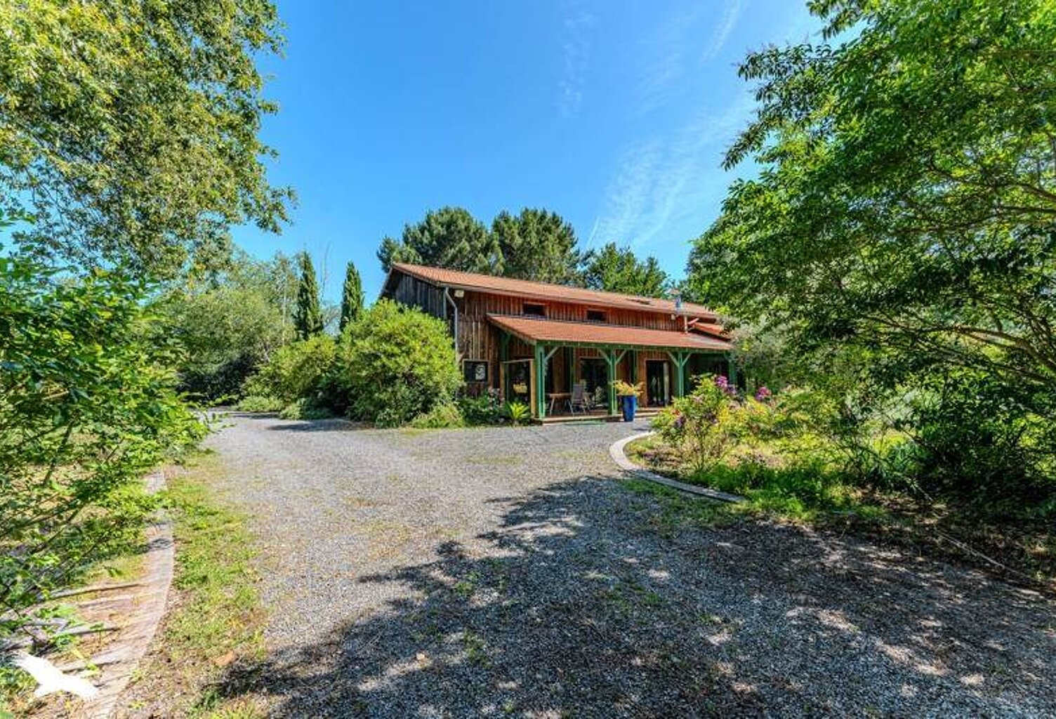 Vente maison 5 pièces 292 m² Gujan-Mestras (33470) — photo 1