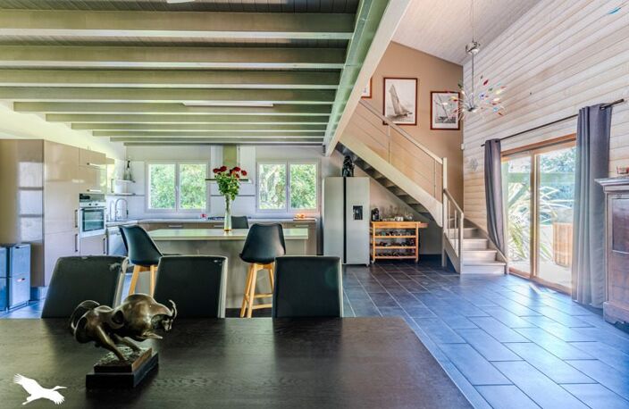 Vente maison 5 pièces 292 m² Gujan-Mestras (33470) — photo 3