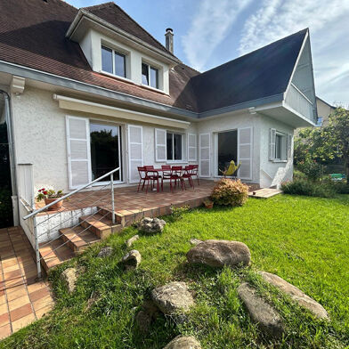 Maison 8 pièces 649000 €