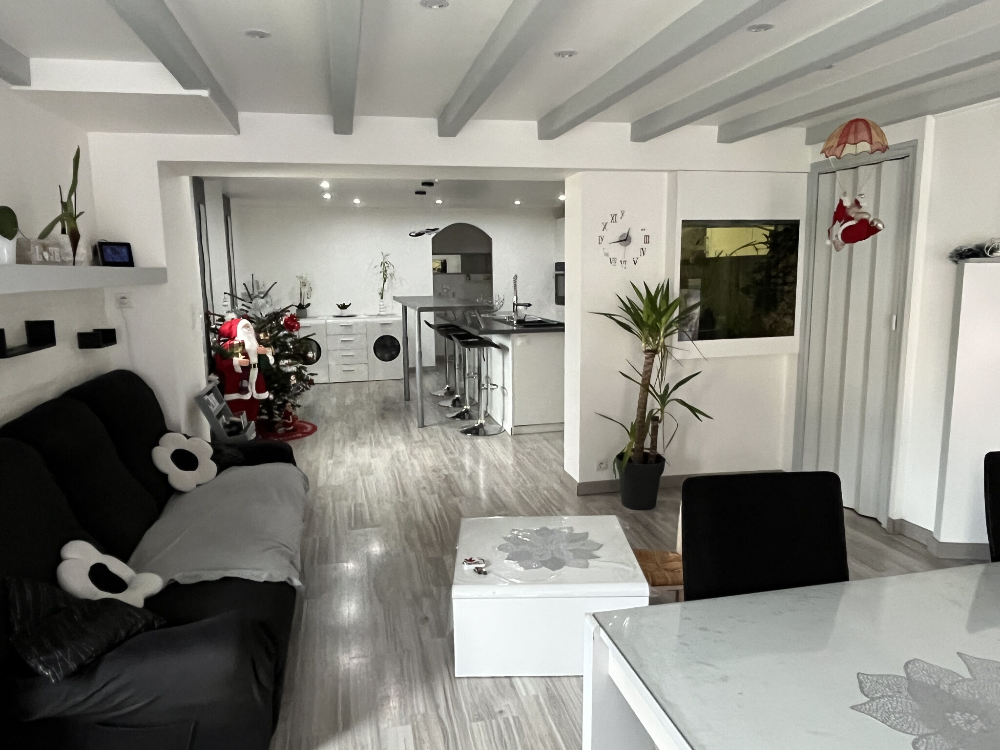 Villa / Maison  T5 à vendre Nant 12230