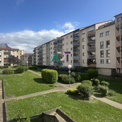 Appartement 4 pièces 180000 €