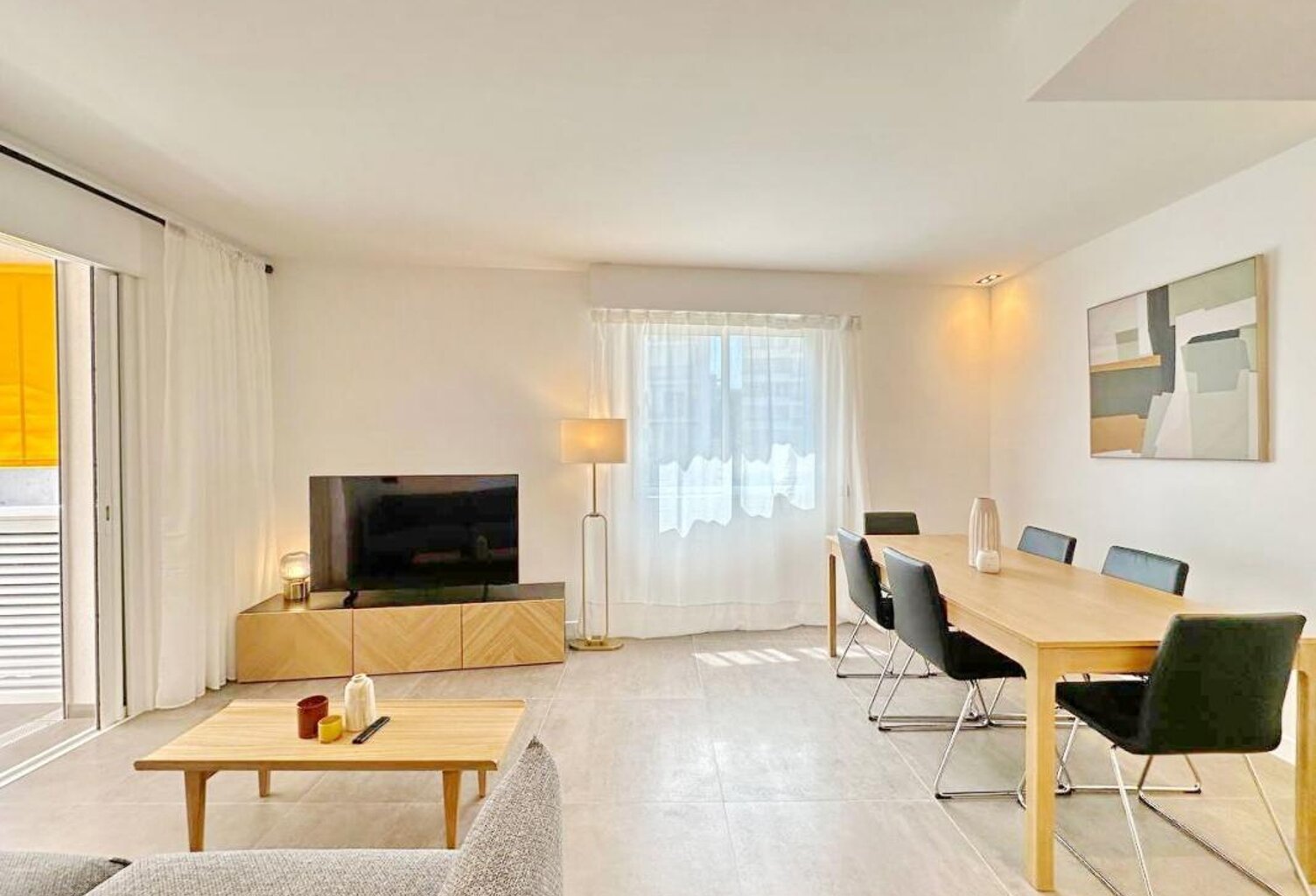 Appartement 3P rénové, 66 m², terrasse Sud-Est à 200 m des plages – Cannes Basse Californie ☀️ — photo 1