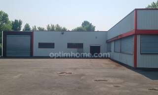 property.type.service  8461 m² à vendre à Rebais (77510)