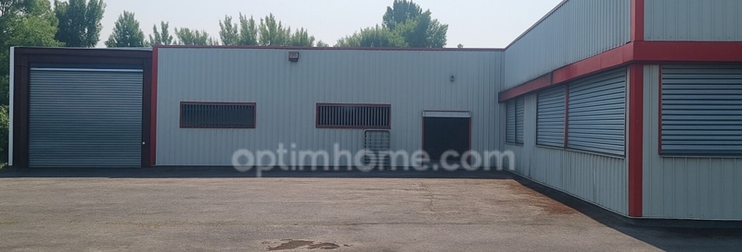 property.type.service  8461 m² à vendre à Rebais (77510)