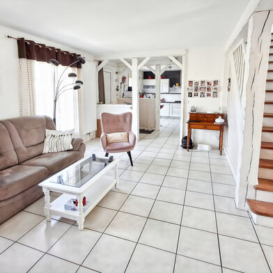 Maison 5 pièces 256000 €