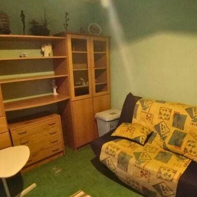 Appartement 1 pièces 700 €