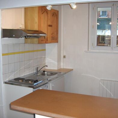 Appartement 1 pièces 604 €