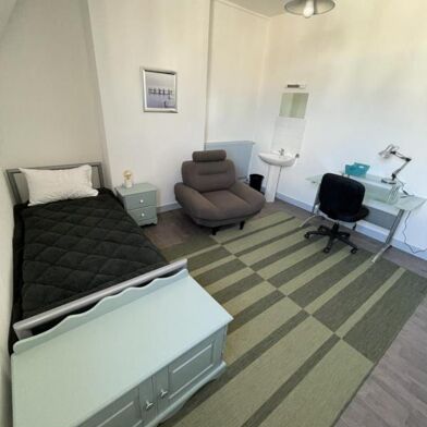 Appartement 1 pièces 550 €