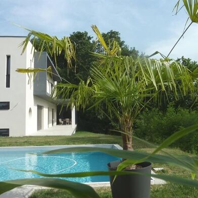 Maison 5 pièces 1090000 €