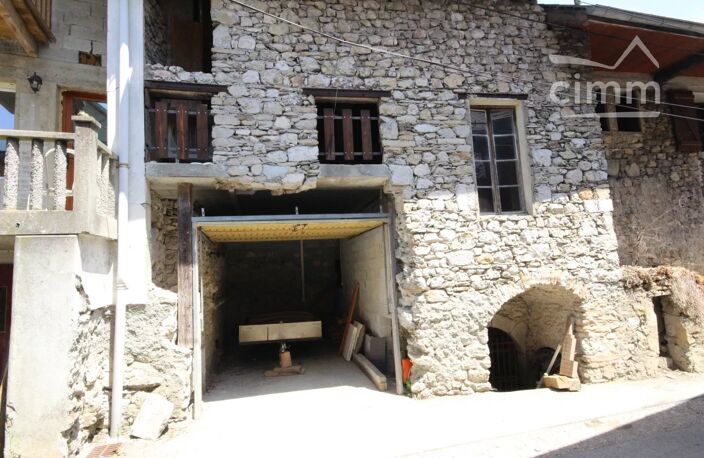 MAISON DE VILLAGE à SAINT-PIERRE-D'ALBIGNY — photo 2