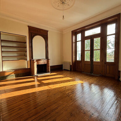 Appartement 3 pièces 648 €