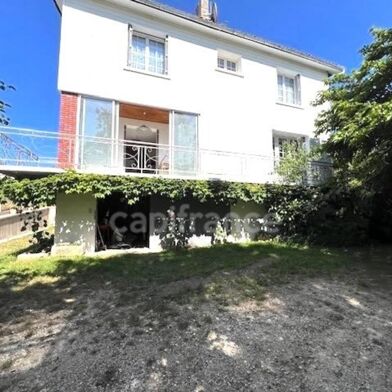 Maison 8 pièces 259000 €