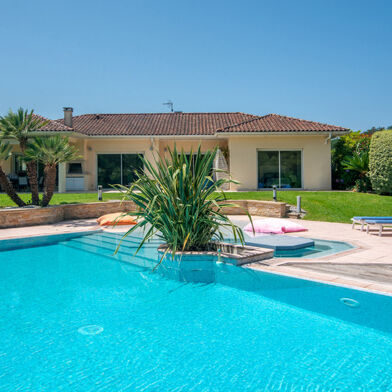 Maison 5 pièces 1160500 €