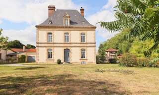 Maison 17 Pièces 255 m² à vendre à Foussais-Payré (85240)