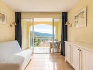 À VENDRE APPARTEMENT T2 VUE MER ET TERRASSE PLACE DE PARKING PRIVATIVE PISCINE, AUX ISSAMBRES — photo 4