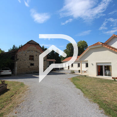 Maison 7 pièces 335100 €