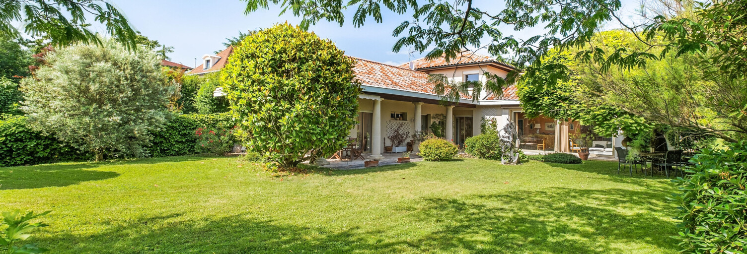 Maison 6 Pièces 200 m² à vendre à Saint-Didier-au-Mont-d'Or (69370)