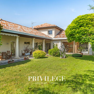 Maison 6 pièces 990000 €