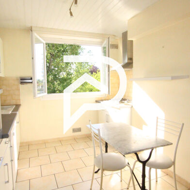 Appartement 3 pièces 79900 €