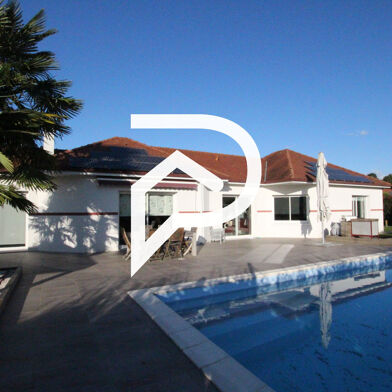 Maison 6 pièces 369100 €