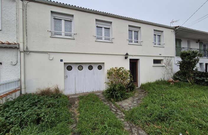 Vente maison 6 pièces 120 m² Saint-Gilles-Croix-de-Vie (85800) — photo 2