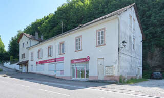 Commerce  142 m² à vendre à Le Pont-de-Beauvoisin (38480)