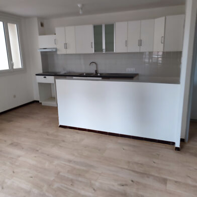 Appartement 3 pièces 720 €