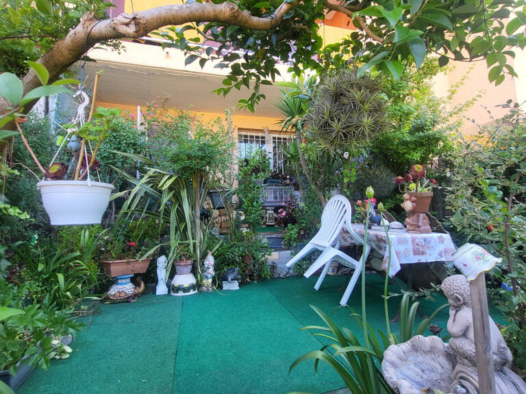 LA TRINITE     REZ-DE-JARDIN — photo 1