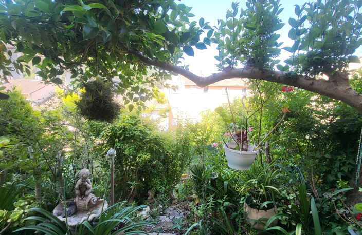 LA TRINITE     REZ-DE-JARDIN — photo 4