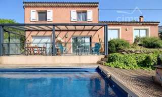 Maison 7 Pièces 168 m² à vendre à Le Teil (07400)