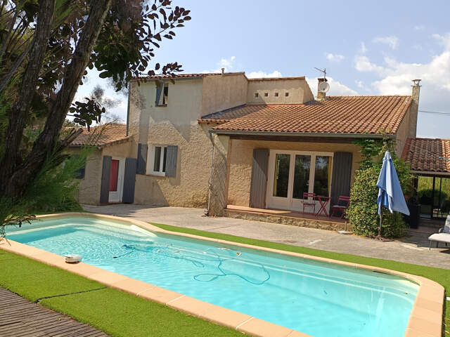 LA TOUR D'AIGUES : Maison T 5 — photo du bien