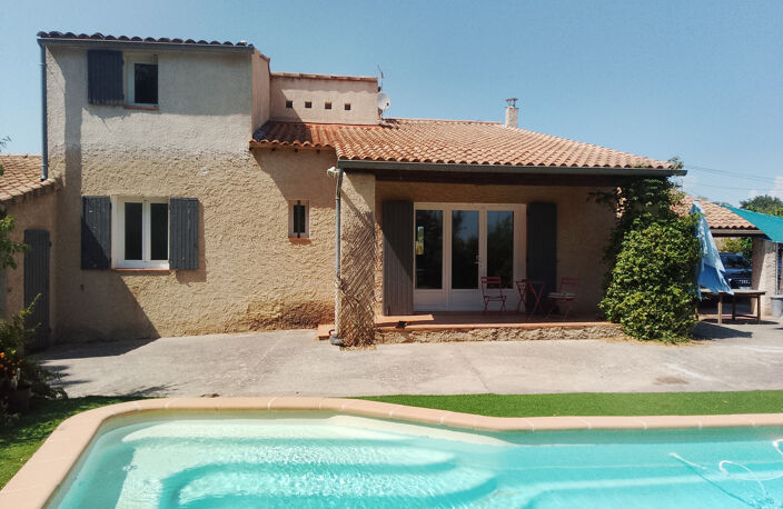 LA TOUR D'AIGUES : Maison T 5 — photo 2